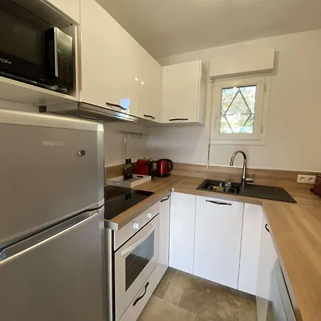 Apartamento Sm320-81 Maxime Appt 3 Pieces Avec Jardin Et Parking Privatif Domaine Avec Piscine