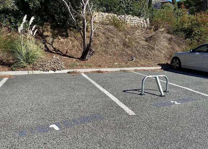 Sm320-81 Maxime Appt 3 Pieces Avec Jardin Et Parking Privatif Domaine Avec Piscine Apartamento